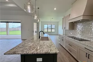 410 Hamer, Salado, TX 76571 - Photo 8