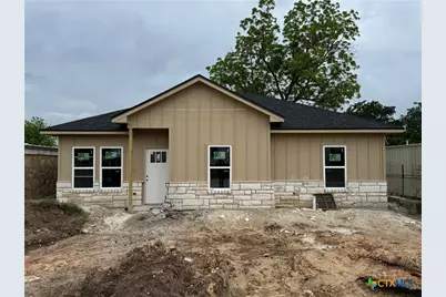 606 Bridge Street, Gatesville, TX 76528 - Photo 1
