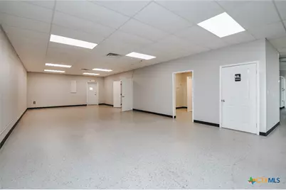 305 Sam Houston Drive #B & C, Victoria, TX 77901 - Photo 6