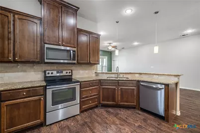 609 Mason Circle Circle, Victoria, TX 77904 - Photo 6