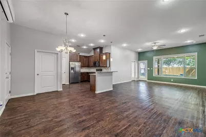 609 Mason Circle Circle, Victoria, TX 77904 - Photo 2