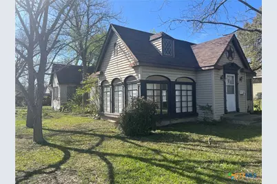 1801 N Goldman Street, Victoria, TX 77901 - Photo 2