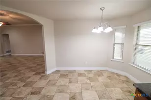 1128 Pheasant Cir, Copperas Cove, TX 76522 - Photo 4