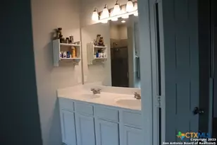 1724 Stone House, New Braunfels, TX 78132 - Photo 22