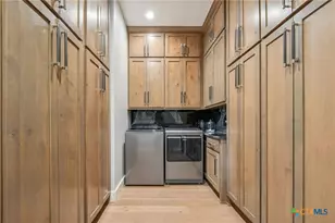 173 Via Lago, Belton, TX 76513 - Photo 18