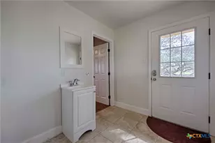 341 Co Rd 233, Hallettsville, TX 77964 - Photo 28