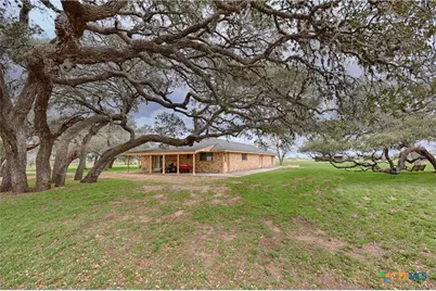341 County Road 233, Hallettsville, TX 77964 - Photo 4