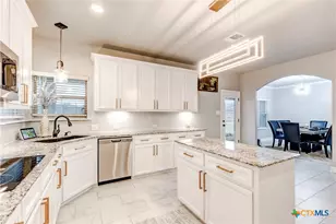 9000 Grand Oaks Ln, Killeen, TX 76542 - Photo 12