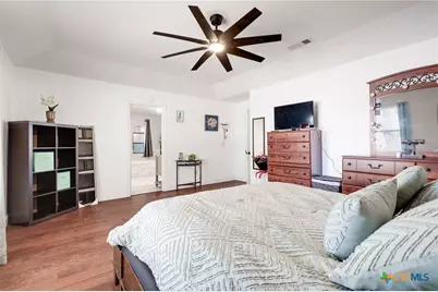 1402 Hawk Trail, Copperas Cove, TX 76522 - Photo 16