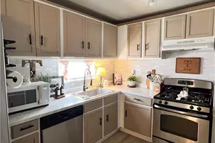 709 S 13th St, Copperas Cove, TX 76522 - Photo 18