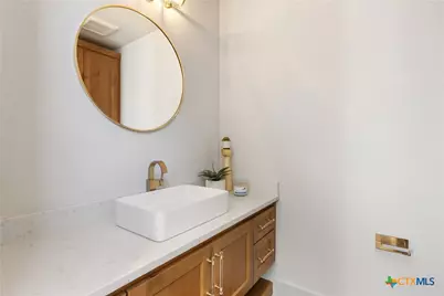 175 Pointview Drive, Marble Falls, TX 78654 - Photo 32