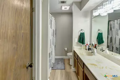 17 Northshire Street, Victoria, TX 77904 - Photo 8