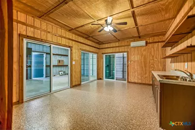 211 W Taylor Avenue, Port O'Connor, TX 77982 - Photo 18