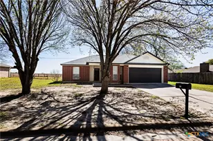 809 Steven St, Troy, TX 76579 - Photo 1