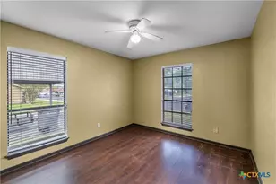 202 Georgia Ln, Victoria, TX 77901 - Photo 14