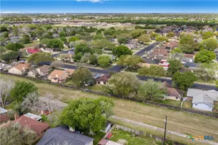 202 Georgia Ln, Victoria, TX 77901 - Photo 28