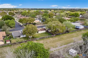 202 Georgia Ln, Victoria, TX 77901 - Photo 26