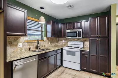 202 Georgia Lane, Victoria, TX 77901 - Photo 10