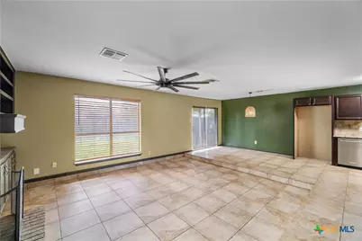 202 Georgia Lane, Victoria, TX 77901 - Photo 6