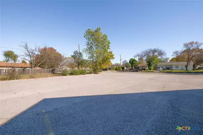 1207 Metropolitan Drive, Killeen, TX 76541 - Photo 38