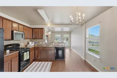 471 Magnolia Wind, New Braunfels, TX 78130 - Photo 10