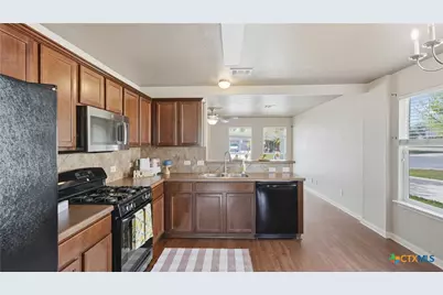 471 Magnolia Wind, New Braunfels, TX 78130 - Photo 18