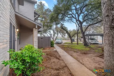 8406 Lyndon Lane, Austin, TX 78729 - Photo 22