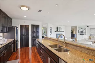 714 Starcrest, New Braunfels, TX 78130 - Photo 14