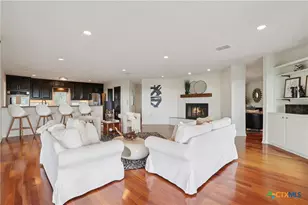 714 Starcrest, New Braunfels, TX 78130 - Photo 10