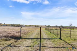 15629 Romberg Rd, Holland, TX 76534 - Photo 38