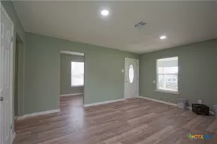 1106 Harvey Ln, Victoria, TX 77901 - Photo 16