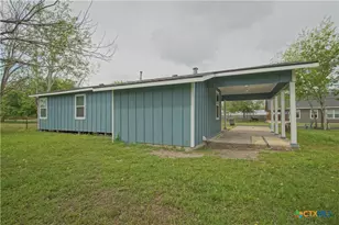 1106 Harvey Ln, Victoria, TX 77901 - Photo 18