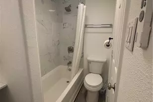 303 W Dallas, Seadrift, TX 77983 - Photo 8