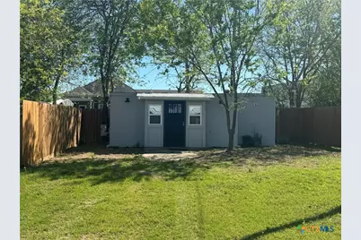 303 W. Dallas, Seadrift, TX 77983 - Photo 1