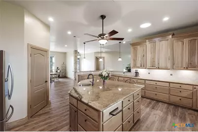 5450 County Road 101, Lampasas, TX 76550 - Photo 14