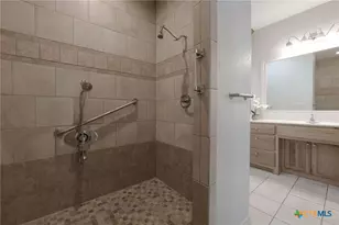 5450 Co Rd 101, Lampasas, TX 76550 - Photo 30