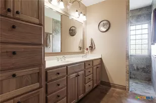 5450 Co Rd 101, Lampasas, TX 76550 - Photo 32