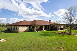 5450 Co Rd 101, Lampasas, TX 76550 - Photo 40