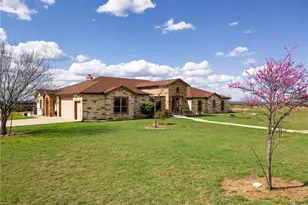 5450 Co Rd 101, Lampasas, TX 76550 - Photo 6