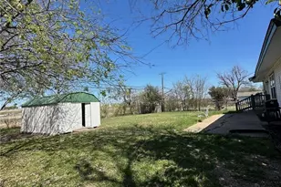 952 Fannin Loop, Temple, TX 76501 - Photo 2