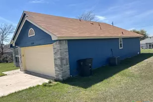 2305 Purser Dr, Killeen, TX 76543 - Photo 2