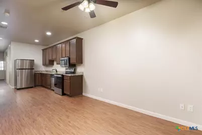 165 S Guadalupe Street #212, San Marcos, TX 78666 - Photo 4