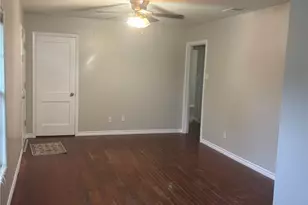 2905 Wildwood St, Victoria, TX 77901 - Photo 2