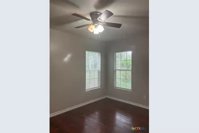 2905 Wildwood Street, Victoria, TX 77901 - Photo 8