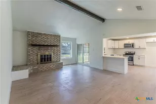 3019 Summit Dr, Belton, TX 76513 - Photo 4