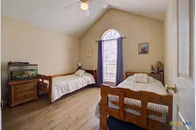 940 Cordova Loop, Seguin, TX 78155 - Photo 14