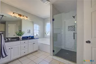 940 Cordova Loop, Seguin, TX 78155 - Photo 10