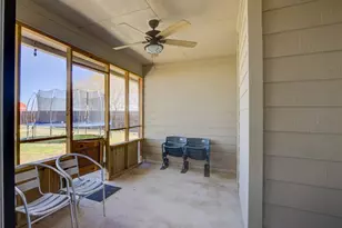 940 Cordova Loop, Seguin, TX 78155 - Photo 20