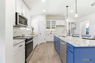 684 Appaloosa Dr, Fischer, TX 78623 - Photo 18