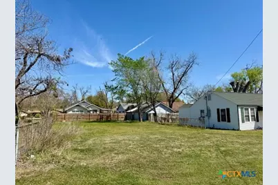 Tbd E 9th Street, Cameron, TX 76520 - Photo 2